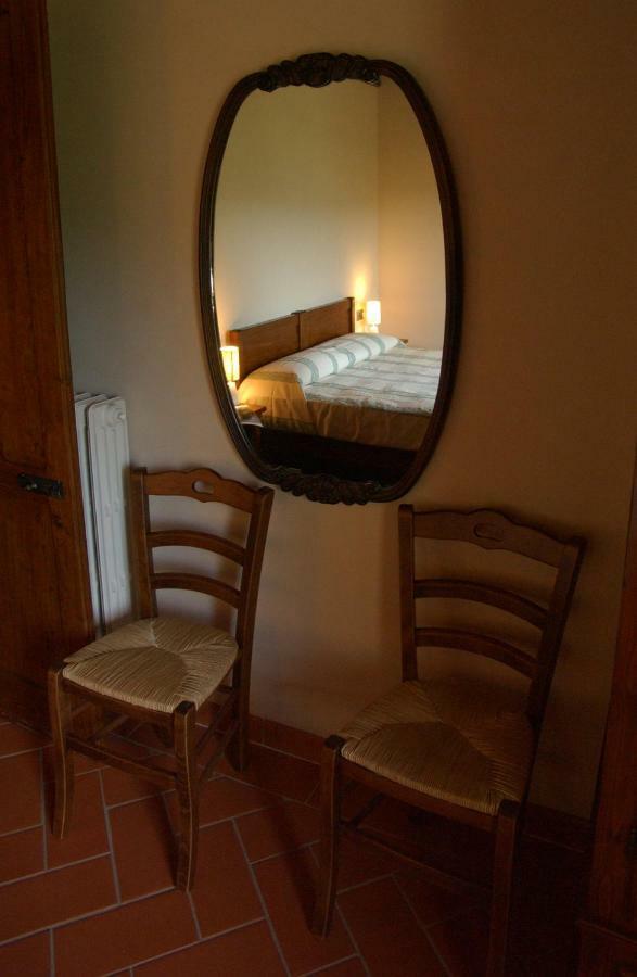 スカンディッチAgriturismo Poggio Ariosoアパートメント エクステリア 写真